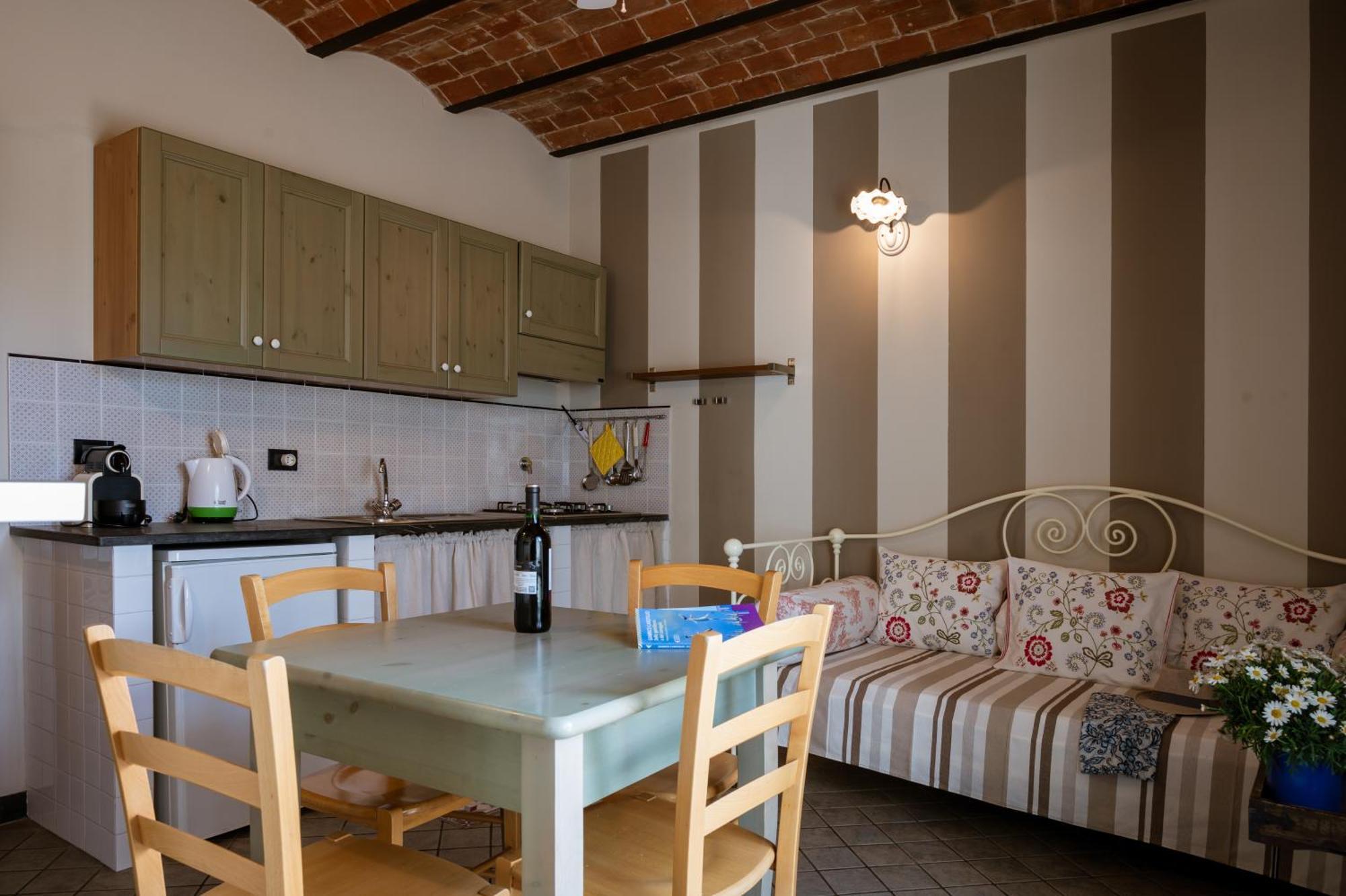 Agriturismo San Michele Di Danio Giovanni ドルチェード エクステリア 写真